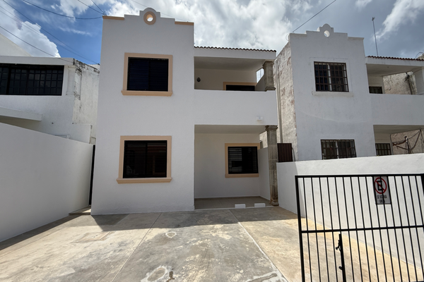 Foto de inmueble en calle 6, Col. Jardines de Vista Alegre C.P. 97138, Mérida