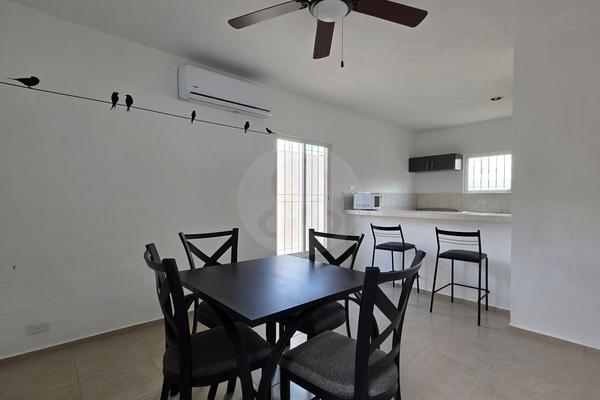 Foto de inmueble en Calle 100, Col. Sol Caucel C.P. 97314, Mérida