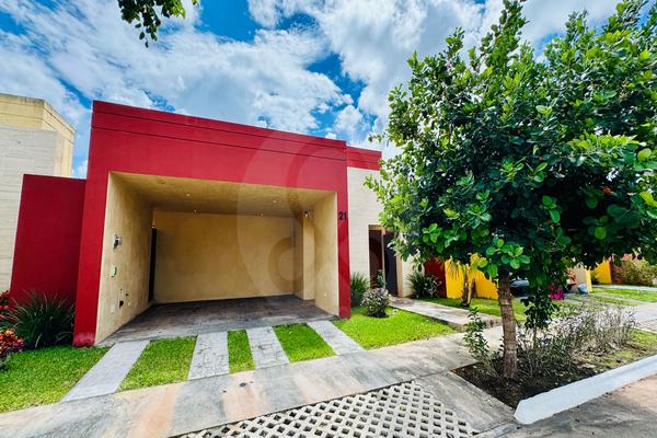 Foto de inmueble en Taman Residencial, Col. Real de Conkal C.P. 97345, Conkal