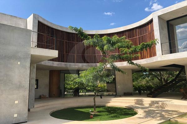 Foto de inmueble en Country Club null, Col. Yucatán Country Club C.P. 97308, Mérida