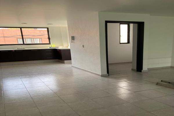 Foto de inmueble en Sur 97-A #551, Col. Sector Popular C.P. 09060, Iztapalapa