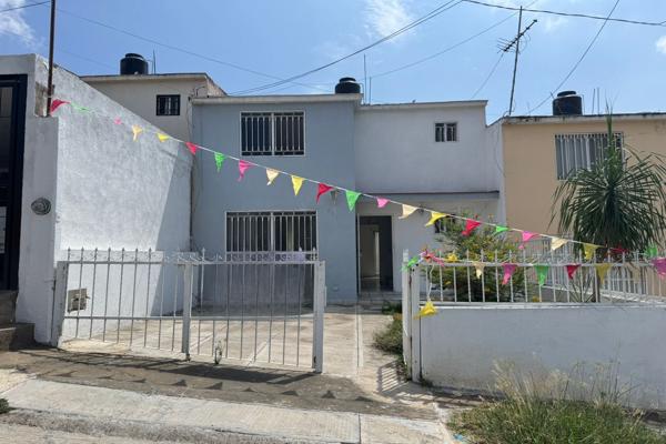Foto de inmueble en San Pedro 499 #499, Col. Las Gabrielas C.P. 45400, Tonalá