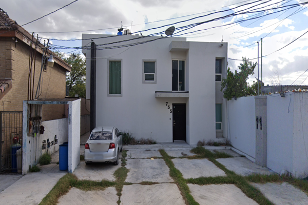 Foto de inmueble en Lic. Carlos González Zamora, Longoria, Reynosa, Tamps., Col. Ciudad Reynosa Centro C.P. 88500, Reynosa