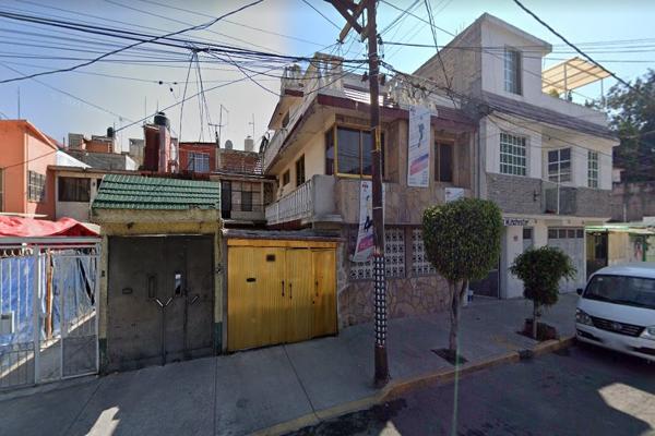 Foto de inmueble en Calle 3 J Sabadino #00, Col. Unidad Vicente Guerrero C.P. 09200, Iztapalapa