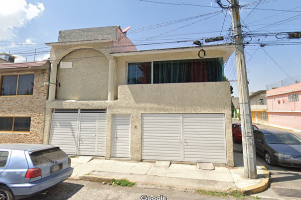 Foto de inmueble en Lago Tanganica, Col. Ocho Cedros C.P. 50170, Toluca