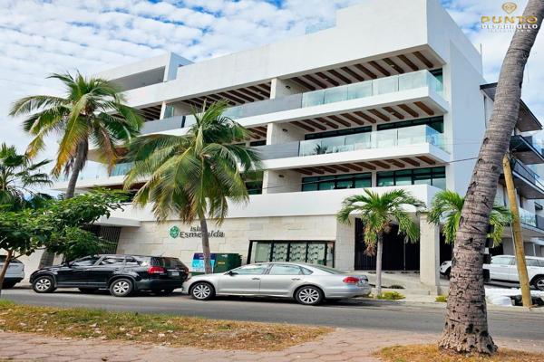 Foto de inmueble en Avenida Gaviotas, Col. Las Gaviotas C.P. 82110, Mazatlán