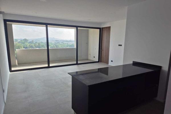 Foto de inmueble en Av. Punto Sur 724, 45645 Los Gavilanes, Jal. #724, Col. Punto Sur C.P. 45645, Tlajomulco de Zúñiga