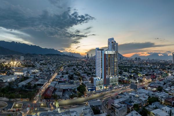 Foto de inmueble en Avenida Revolución 800 #800, Col. Buenos Aires C.P. 64800, Monterrey
