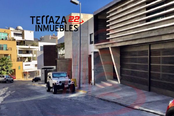 Foto de inmueble en Dinastia, Col. Residencial Dinastía C.P. 64639, Monterrey