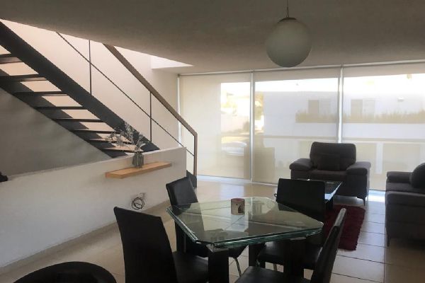 Foto de inmueble en Av. Santa Fe #58, Col. Santa Fe C.P. 76147, Querétaro
