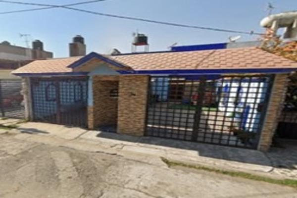 Foto de inmueble en Calle Geminis, Col. Valle de la Hacienda C.P. 54715, Cuautitlán Izcalli