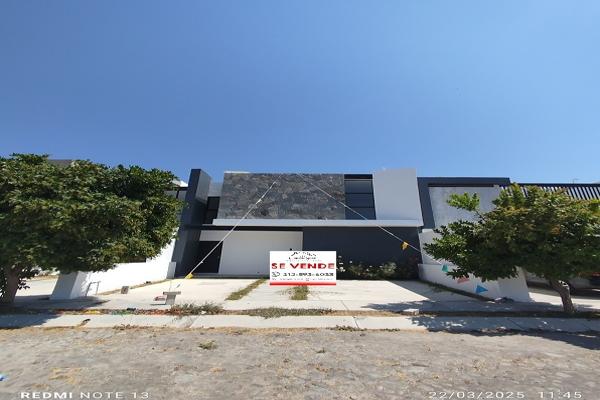 Foto de inmueble en San Angel #., Col. El Chanal C.P. 28610, Colima