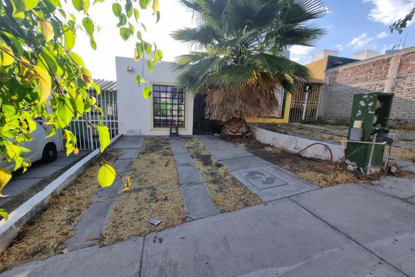 Foto de inmueble en VILLAS DEL COUNTRY #117, Col. Balcones de la Fragua C.P. 37358, León
