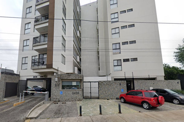 Foto de inmueble en Calle Montemorelos #3400, Col. Chapalita Inn C.P. 45010, Zapopan