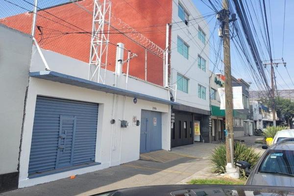 Foto de inmueble en Avenida Doctor Gustavo Baz #s/n, Col. Hacienda de Echegaray C.P. 53300, Naucalpan de Juárez