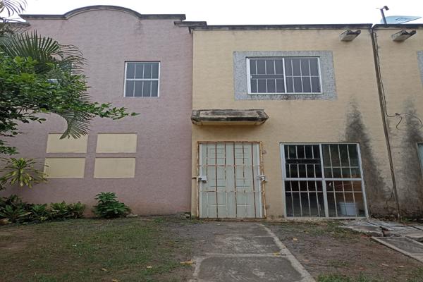 Foto de inmueble en Paseo de Tepetl #25, Col. Palma Real II C.P. 91826, Veracruz