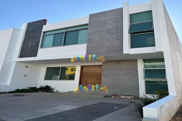 Foto de inmueble en Los Almendros, 45133 Zapopan, Jal. #s/n, Col. Los Almendros C.P. 45135, Zapopan