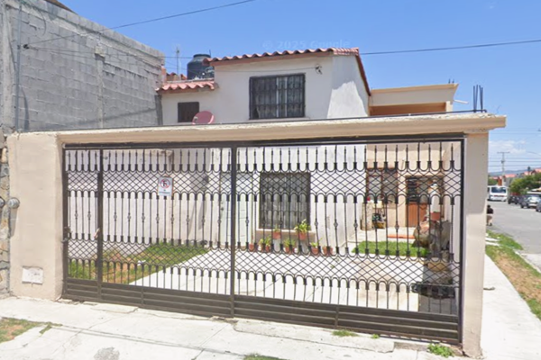 Foto de inmueble en Pólux 212, La Estrella, 25084 Saltillo, Coah. #s/n, Col. Ampliación la Estrella C.P. 25084, Saltillo