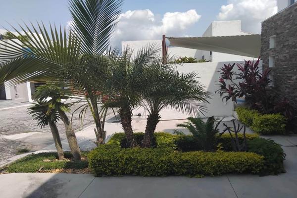Foto de inmueble en Paseo Burgos Bugambilias, Col. Burgos Bugambilias C.P. 62584, Temixco