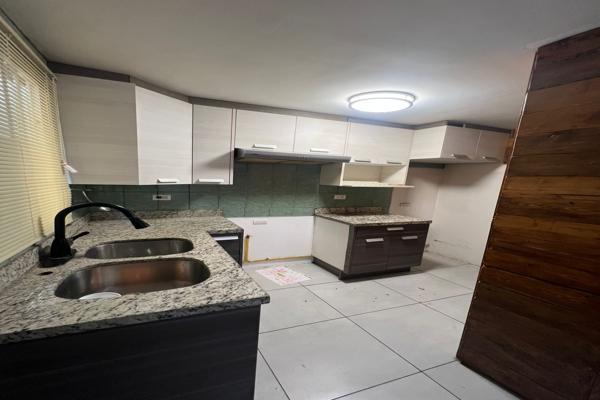 Foto de inmueble en La Paz, Colinas Debaja California, Tijuana, B.C., Col. Colinas de California C.P. 22647, Tijuana