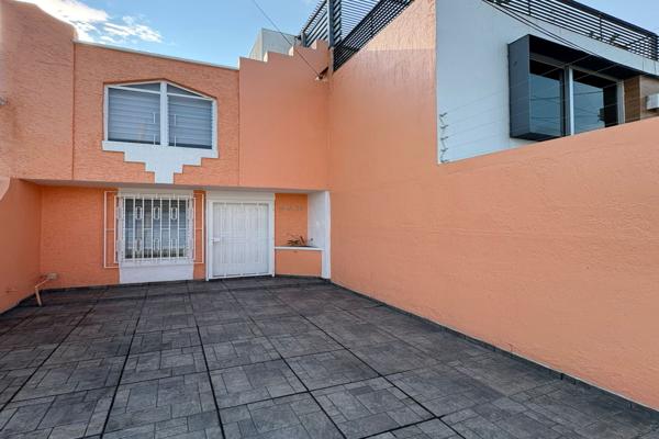 Foto de inmueble en Lomas del Paraíso I, Guadalajara, Jal., Col. Lomas del Paraíso 1a. Sección C.P. 44250, Guadalajara