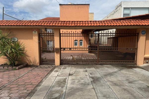 Foto de inmueble en Arboledas, 76140 Santiago de Querétaro, Qro., Col. Arboledas C.P. 76140, Querétaro