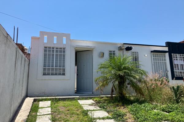 Foto de inmueble en coral #s/n, Col. Paseos del Pedregal C.P. 76148, Querétaro