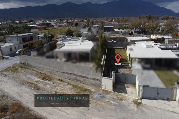Foto de inmueble en COLONIA PALMERAS #s/n, Col. Palmeras C.P. 27989, Parras
