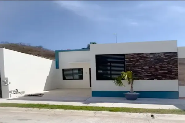 Foto de inmueble en Acacia, Col. La Escondida Residencial C.P. 28869, Manzanillo