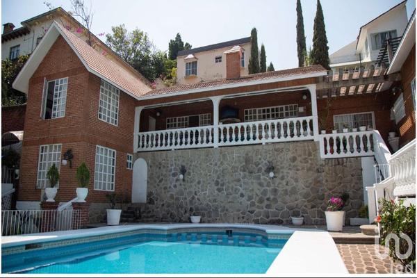 Foto de inmueble en ACACIAS #212, Col. La Pradera C.P. 62170, Cuernavaca