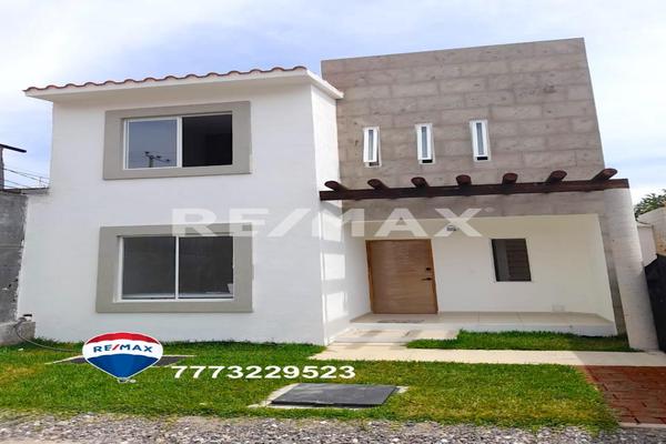 Foto de inmueble en Acapatzingo, Col. Poblado Acapatzingo C.P. 62440, Cuernavaca