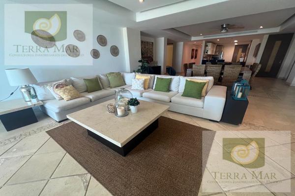 Foto de inmueble en  , Col. Acapulco de Juárez Centro C.P. 39300, Acapulco de Juárez