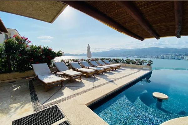 Foto de inmueble en  , Col. Acapulco de Juárez Centro C.P. 39300, Acapulco de Juárez