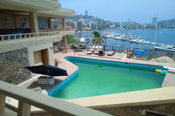 Foto de inmueble en  , Col. Acapulco de Juárez Centro C.P. 39300, Acapulco de Juárez