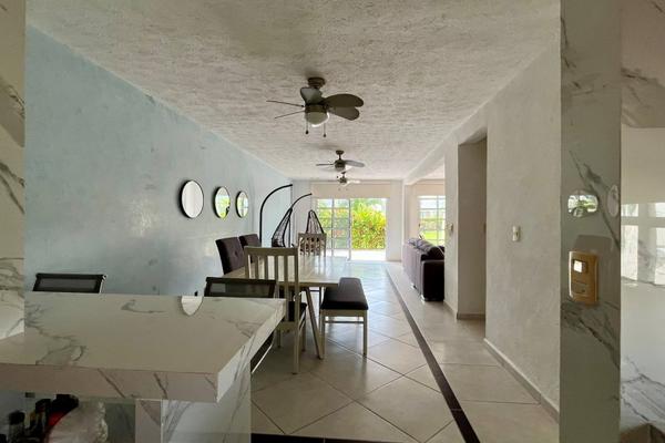 Foto de inmueble en  , Col. Acapulco de Juárez Centro C.P. 39300, Acapulco de Juárez