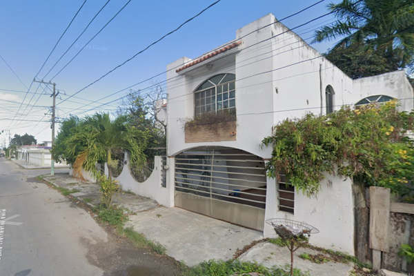 Foto de inmueble en HERIBERTO JARA  #389, Col. Adolfo López Mateos C.P. 77010, Othón P. Blanco