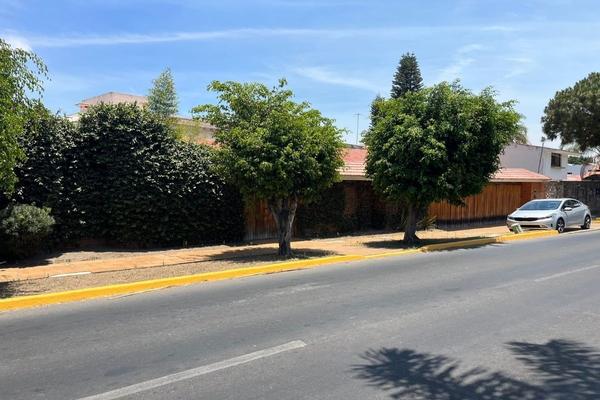 Foto de inmueble en Acueducto, Col. Colinas de San Javier C.P. 44660, Guadalajara