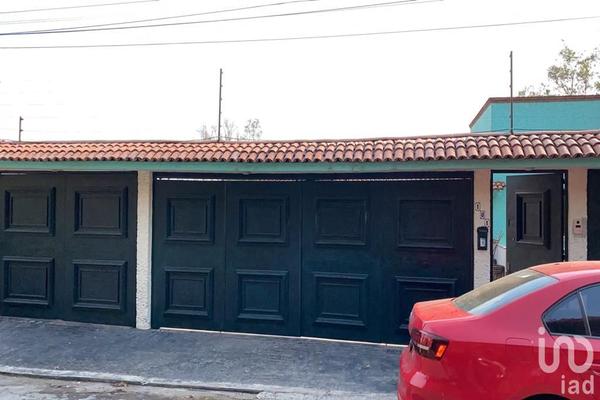 Foto de inmueble en ACUEDUCTO DE ZEMPOALA #156, Col. Vista del Valle Sección Bosques C.P. 53296, Naucalpan de Juárez