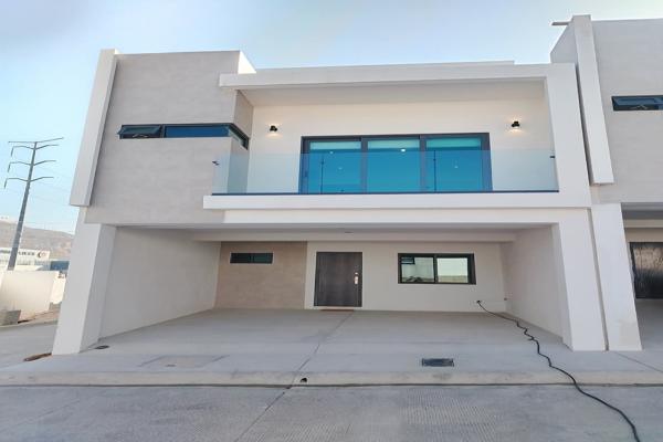 Foto de inmueble en Boulevard Manuel J. Clouthier 18359 #18359, Col. Guaycura C.P. 22216, Tijuana