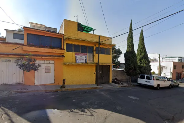 Foto de inmueble en ADELITA #LOTE 14, Col. Xalpa C.P. 09640, Iztapalapa