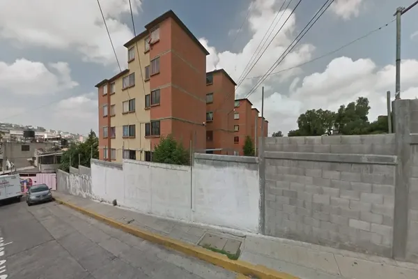 Foto de inmueble en adolfo lopez #30, Col. San Francisco Chilpan C.P. 54944, Tultitlán