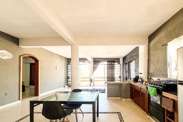 Foto de inmueble en  , Col. Adolfo López Mateos C.P. 39470, Acapulco de Juárez