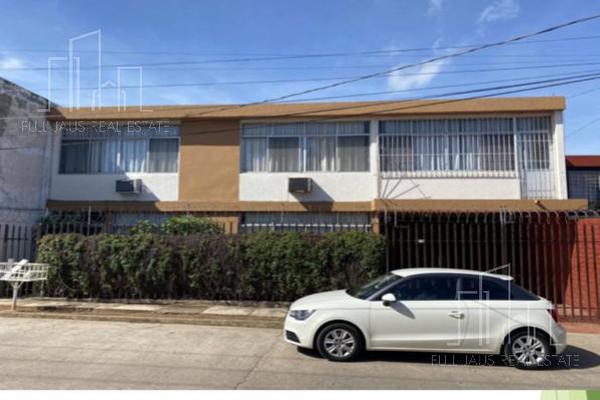 Foto de inmueble en  , Col. Adolfo Lopez Mateos C.P. 86040, Centro