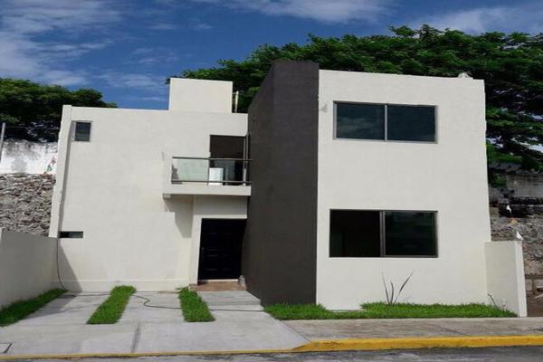 Foto de inmueble en , Col. Adolfo Ruiz Cortines C.P. 91770, Veracruz