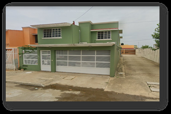 Foto de inmueble en lazaro cardenas  #1610, Col. Puerto México C.P. 96510, Coatzacoalcos
