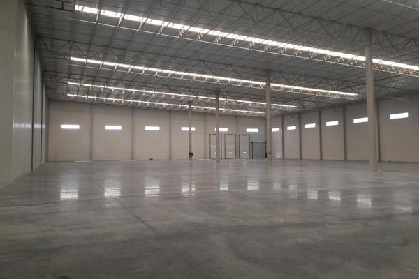Foto de inmueble en Aeropuerto Internacional Mariano Escobedo, Apodaca, Nuevo León, Col. Monterrey (Gral. Mariano Escobedo) C.P. 66629, Apodaca