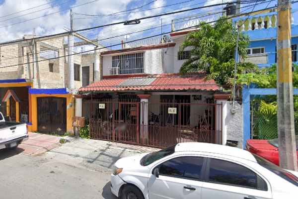 Foto de inmueble en Av. Andres Quinanta Roo #14, Col. Supermanzana 97 C.P. 77530, Benito Juárez