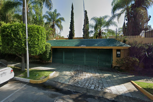 Foto de inmueble en Paseo del Mirador, Col. Colinas de San Javier C.P. 44660, Guadalajara