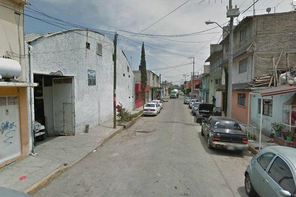 Foto de inmueble en  , Col. Agua Azul Sección Pirules C.P. 57510, Nezahualcóyotl
