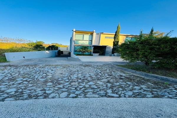 Foto de inmueble en aguacate, Col. El Arenal C.P. 45350, El Arenal